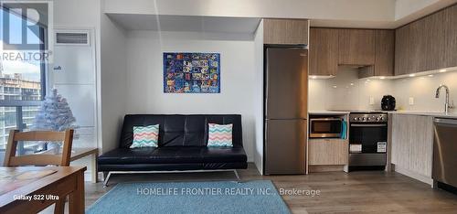 4209 - 395 Bloor Street E, Toronto, ON - Indoor Photo Showing Kitchen