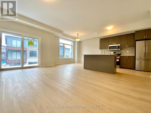 135 - 155 Equestrian Way, Cambridge, ON - Indoor Photo Showing Kitchen