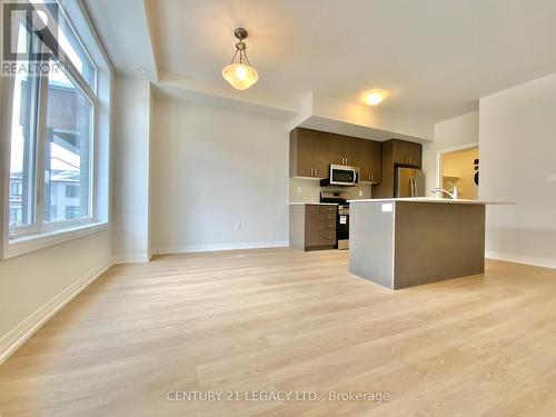 135 - 155 Equestrian Way, Cambridge, ON - Indoor Photo Showing Kitchen