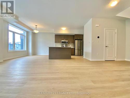 135 - 155 Equestrian Way, Cambridge, ON - Indoor Photo Showing Kitchen