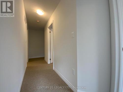 135 - 155 Equestrian Way, Cambridge, ON - Indoor Photo Showing Other Room