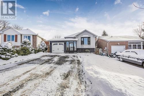 5 Harwood Drive, Barrie, ON - Outdoor With Facade