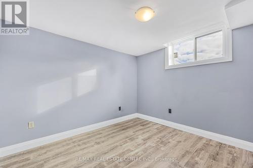 5 Harwood Drive, Barrie, ON - Indoor Photo Showing Other Room