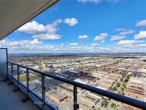 5512-898 Portage Pkwy, Vaughan, ON - Outdoor With View