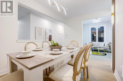 32 Phoenix Boulevard, Barrie, ON - Indoor Photo Showing Dining Room