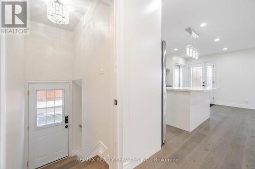 18 Marawa Court, Toronto, ON - Indoor Photo Showing Other Room