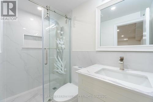 18 Marawa Court, Toronto, ON - Indoor Photo Showing Bathroom