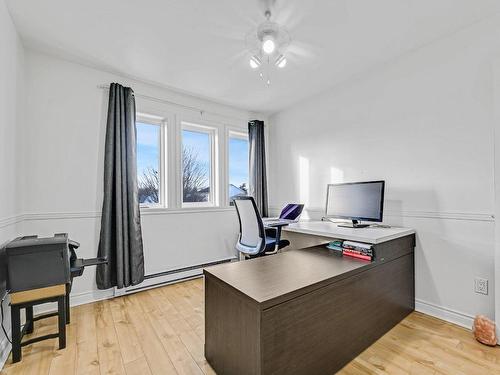 Chambre Ã Â coucher - 47 Rue Bouthillier S., Saint-Jean-Sur-Richelieu, QC 