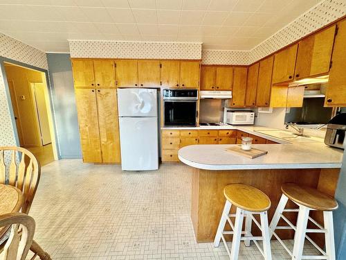 Kitchen - 666 Ch. Des Caps, Les Îles-De-La-Madeleine, QC - Indoor Photo Showing Kitchen