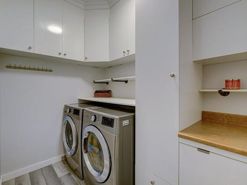 Laundry room - 89 Rue Mailloux, Marieville, QC - Indoor Photo Showing Laundry Room