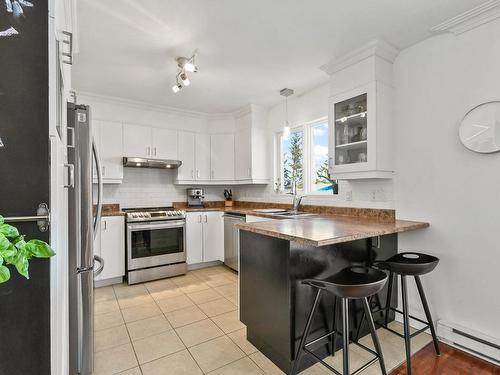 Kitchen - 245 Rue Ludger-Duvernay, Varennes, QC - Indoor Photo Showing Kitchen