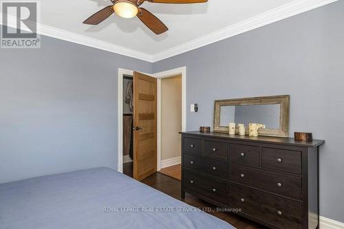 386 Broadway Avenue, Milton, ON - Indoor Photo Showing Bedroom