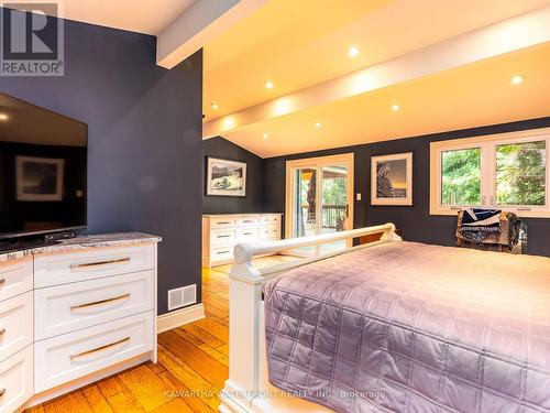 127 Sugarbush Crescent, Galway-Cavendish And Harvey, ON - Indoor Photo Showing Bedroom