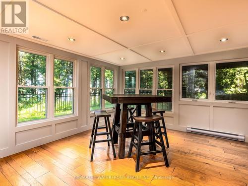 127 Sugarbush Crescent, Galway-Cavendish And Harvey, ON - Indoor Photo Showing Dining Room