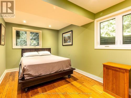 127 Sugarbush Crescent, Galway-Cavendish And Harvey, ON - Indoor Photo Showing Bedroom