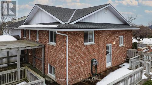 48 Lee Crescent, Goderich (Goderich Town), ON - Outdoor With Exterior