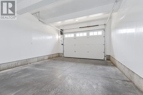 518 Newfoundland Street, Wellington North (Mount Forest), ON - Indoor Photo Showing Garage