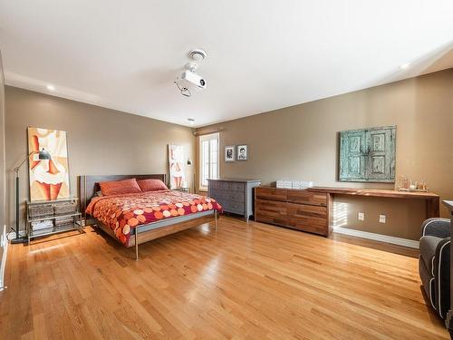 Chambre Ã  coucher principale - 4541Z Av. Félix-Leclerc, Montréal (Saint-Laurent), QC - Indoor Photo Showing Bedroom