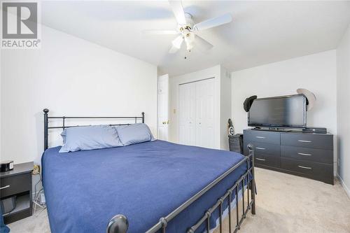 158 Finch Drive, Sarnia, ON - Indoor Photo Showing Bedroom