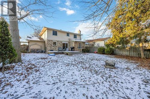 158 Finch Drive, Sarnia, ON - Outdoor