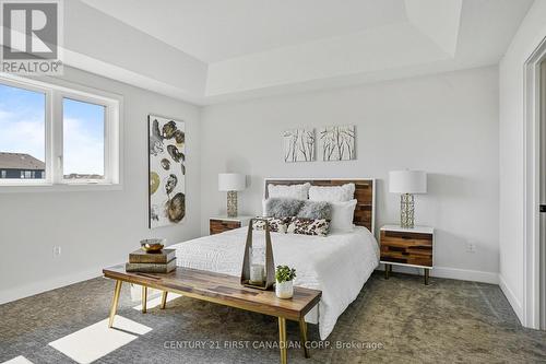 2578 Buroak Drive, London, ON - Indoor Photo Showing Bedroom