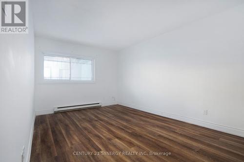 403 - 1589 St Bernard Street, Ottawa, ON - Indoor Photo Showing Other Room