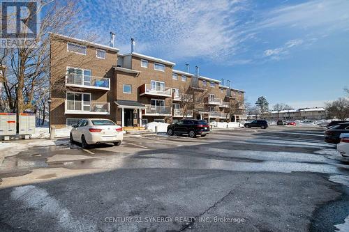 403 - 1589 St Bernard Street, Ottawa, ON - Outdoor