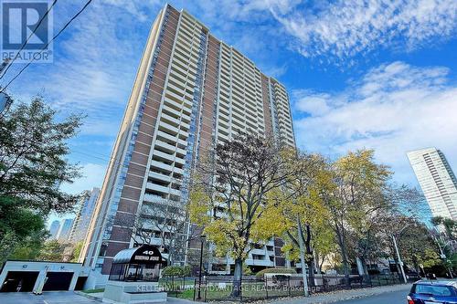 1608 - 40 Homewood Avenue, Toronto, ON - Outdoor With Balcony With Facade