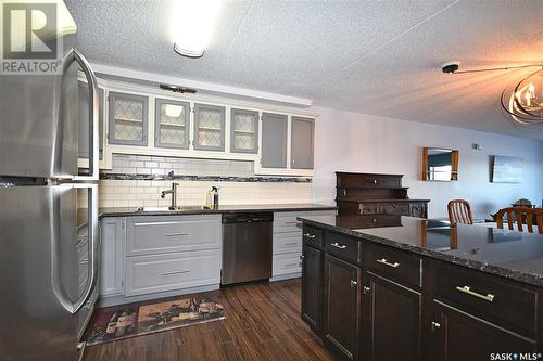 2C 516 River Street E, Prince Albert, SK - Indoor Photo Showing Kitchen