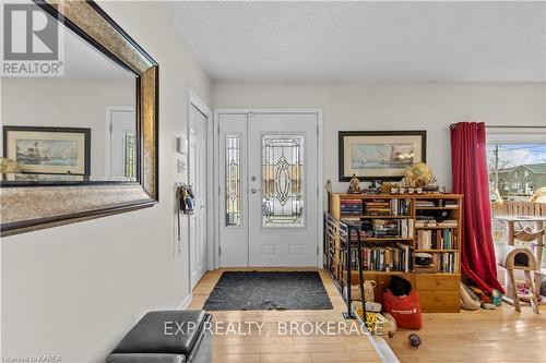 A & B - 185 Elm Street, Gananoque, ON - Indoor Photo Showing Other Room