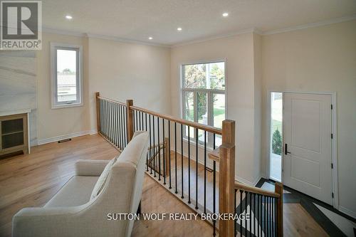 28 Concord Street, Strathroy-Caradoc (Se), ON - Indoor Photo Showing Other Room