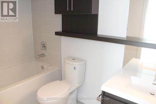 502 - 128 Fairview Mall Drive, Toronto, ON - Indoor Photo Showing Bathroom