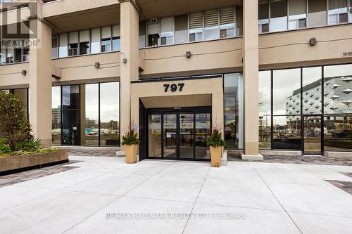 307 - 797 Don Mills Road, Toronto, ON - Outdoor