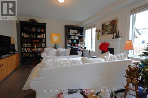 955 Wrenwood Drive, Oshawa, ON - Indoor Photo Showing Living Room With Fireplace