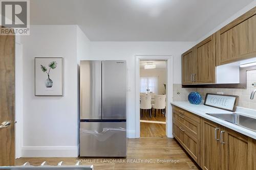 7 Mattice Road, Toronto, ON - Indoor Photo Showing Kitchen