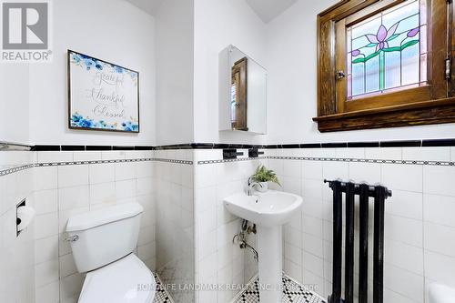 7 Mattice Road, Toronto, ON - Indoor Photo Showing Bathroom