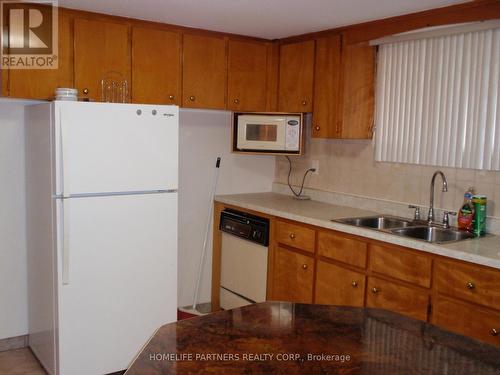 303 Pellatt Avenue, Toronto, ON - Indoor Photo Showing Kitchen With Double Sink