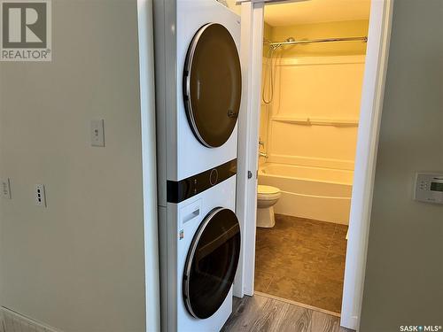 1307 11Th Street W, Saskatoon, SK - Indoor Photo Showing Laundry Room