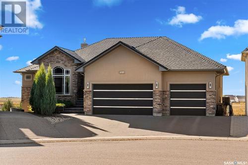 6106 Wascana Court, Regina, SK - Outdoor With Facade