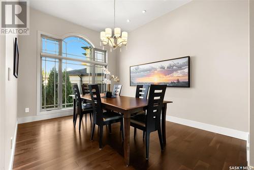 6106 Wascana Court, Regina, SK - Indoor Photo Showing Dining Room