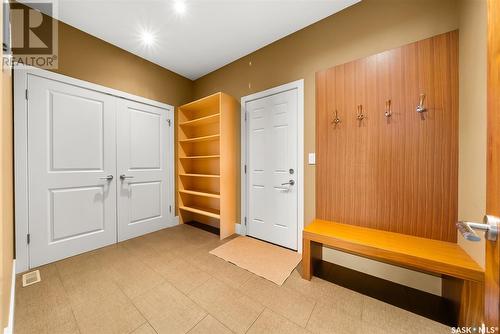 6106 Wascana Court, Regina, SK - Indoor Photo Showing Other Room