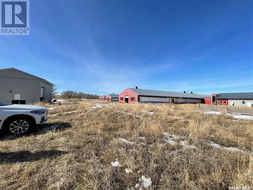 Pig-Barn, Excelsior Rm No. 166, SK 