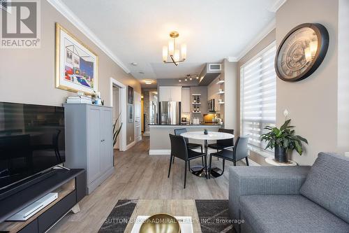 1108 - 2083 Lake Shore Boulevard W, Toronto, ON - Indoor