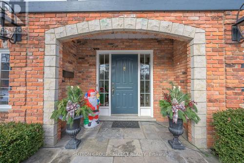 27 Heathdale Court, London, ON - Outdoor