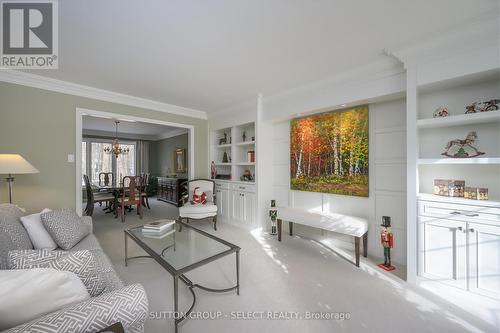 27 Heathdale Court, London, ON - Indoor Photo Showing Living Room