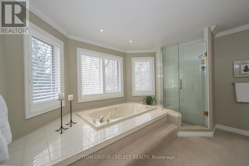 27 Heathdale Court, London, ON - Indoor Photo Showing Bathroom