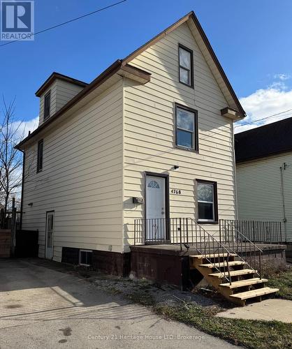 4768 St Lawrence Avenue, Niagara Falls (210 - Downtown), ON - Outdoor