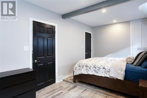 1624 Hickory, Windsor, ON - Indoor Photo Showing Bedroom