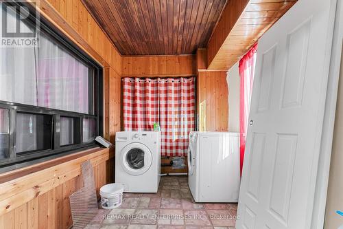 Upper - 43 Gage Avenue, Hamilton, ON - Indoor Photo Showing Laundry Room