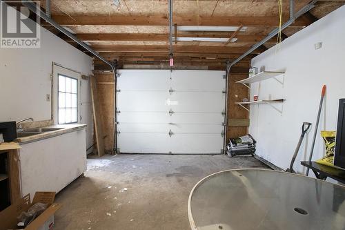 18 Rosedale Pl, Sault Ste. Marie, ON - Indoor Photo Showing Garage